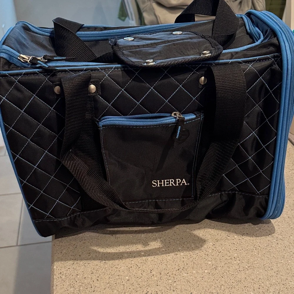 Blue and Black Pet Carrier